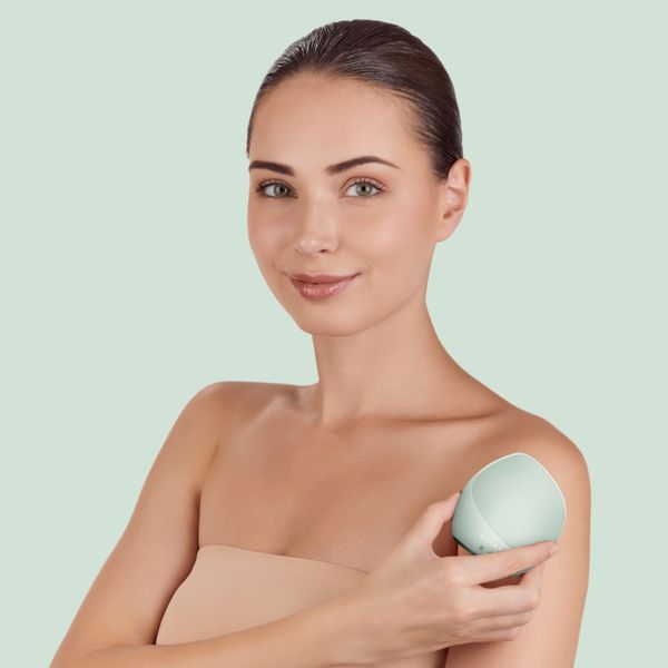 Ультразвукова щітка для тіла та інтенсивний пілінг GESKE Sonic Body Brush&Intensive Exfoliator 7в1 green HB0354 фото