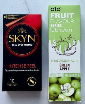 Набор SKYN Intense Feel 10 шт. + Гель-лубрикант яблоко 120 мл OLO SOS3709 фото