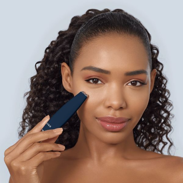 Микротоковая ручка для подтяжки лица GESKE MicroCurrent Face-Lift Pen 6в1 midnight HB0122 фото