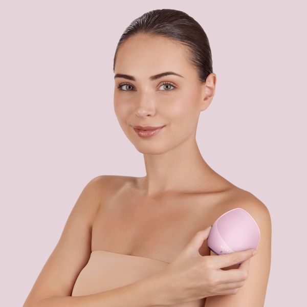 Ультразвуковая щетка для тела и интенсивный пилинг GESKE Sonic Body Brush&Intensive Exfoliator 7в1 pink HB0357 фото